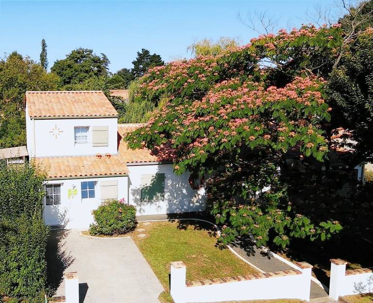 Child-friendly pleasant gite with grill & yard | River view | Pet-friendly — photo 2