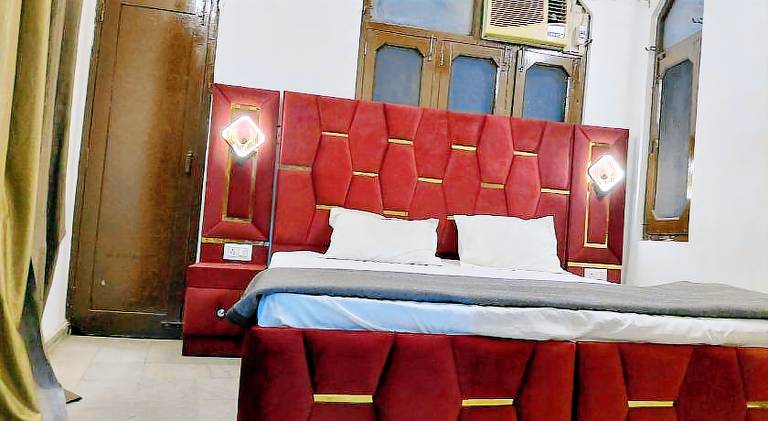 Hotel Guruji residency — photo 2