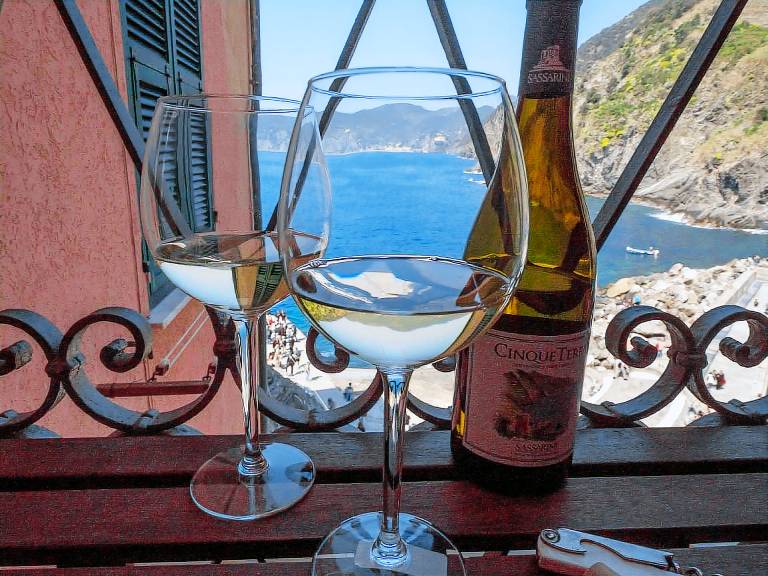 Holiday apartment with 2 rooms for 6 persons in Vernazza