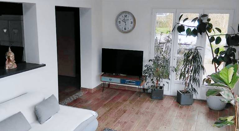 Nice house with heated pool, terrace & yard | Pets are welcome — photo 2