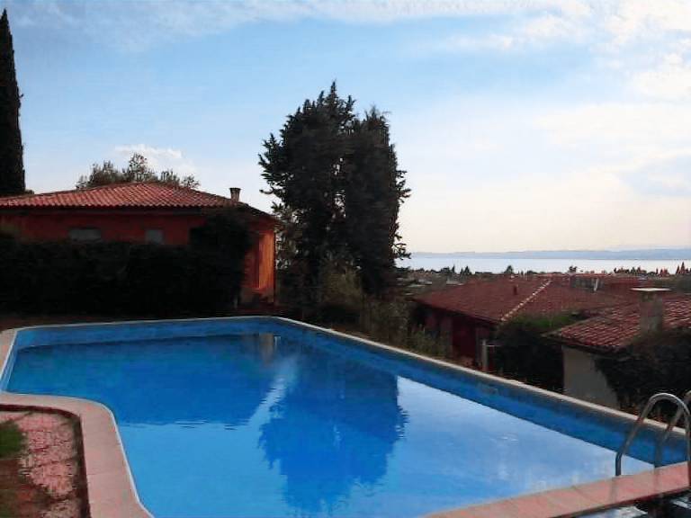 Vacation home with patio, pool & grill — photo 3