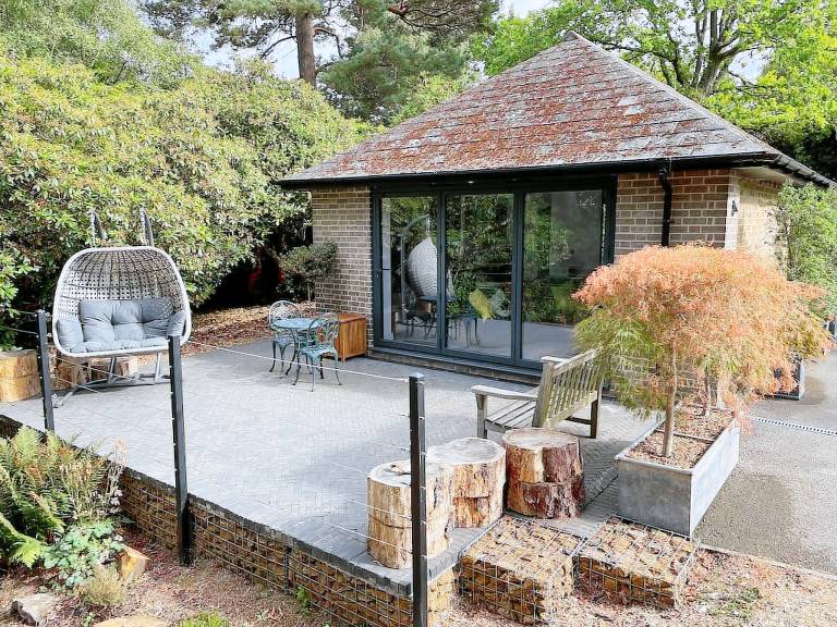 Cottage  Leatherhead