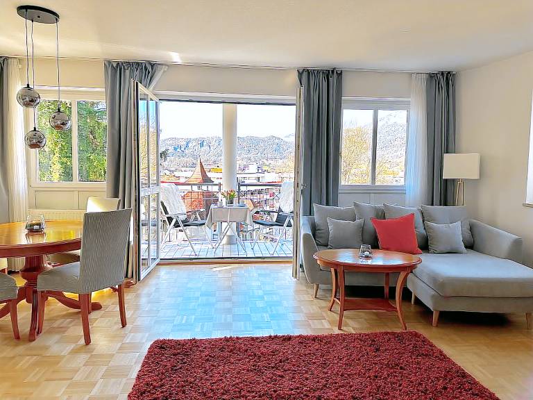 Ferienwohnung mit Hund in Bad Reichenhall, Bayerisch Gmain für max. 2 Personen Ferienwohnung mit Hund in Bad Reichenhall, Bayerisch Gmain für max. 2 Personen