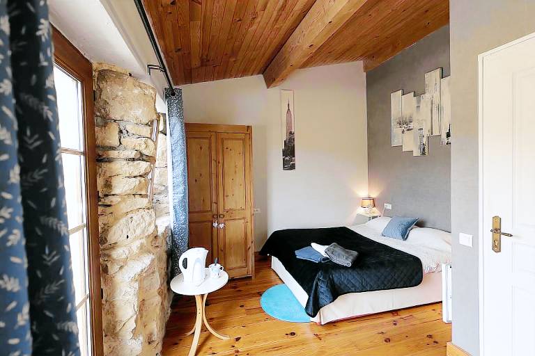 Fully equipped gite with patio | Pets allowed — photo 4