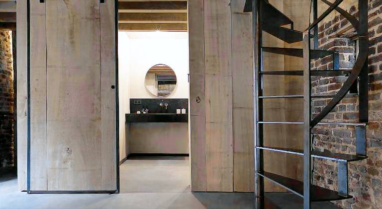 Holiday apartment with pool — photo 4