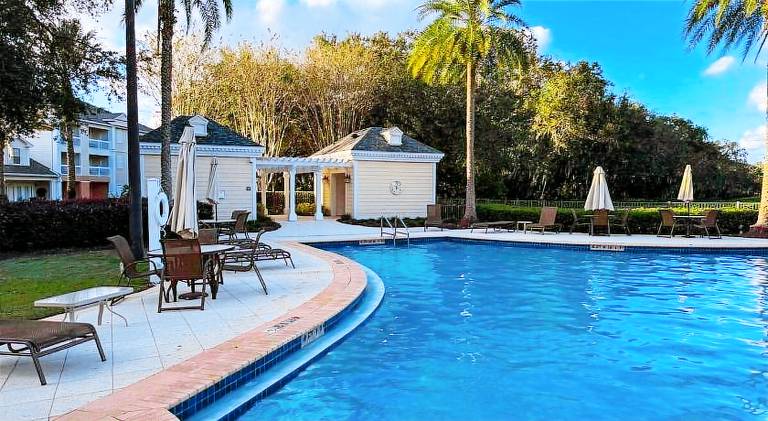Rental apartment with pool & jacuzzi — photo 3