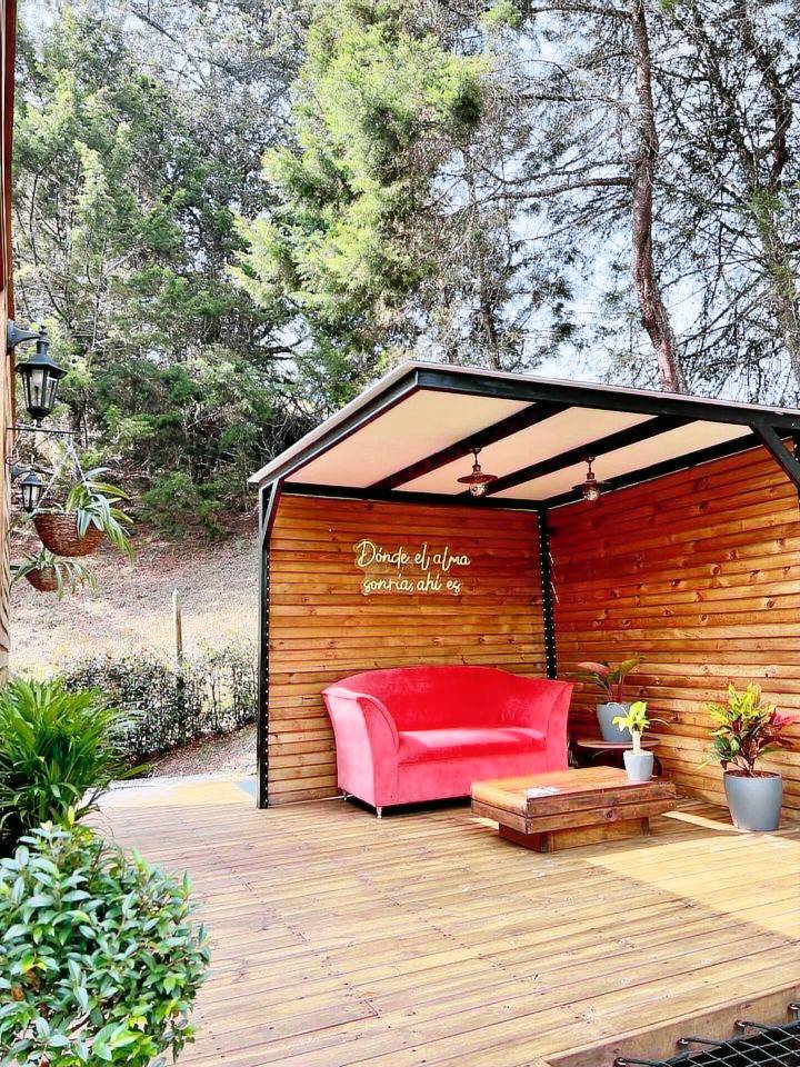 Outstanding A-Frame Cabin with Interior Jacuzzi, BBQ and Views in Colombia — photo 5