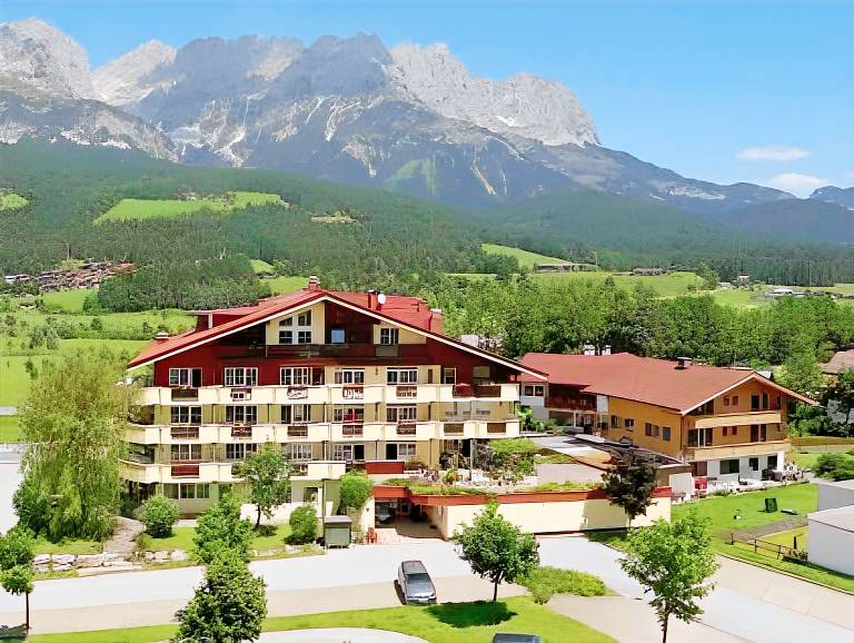 Serviced apartment with sauna in Ellmau