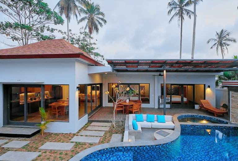 Villa  Selong Belanak