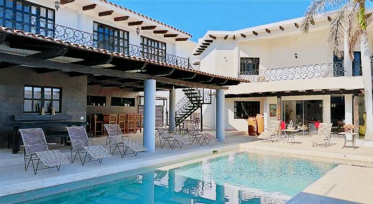 Vacation home with pool in Escondido, CA