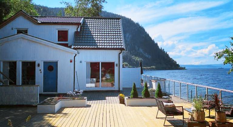 Apartment with terrace & yard in Trondheim