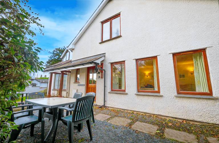 Cottage with yard & patio in Ambleside