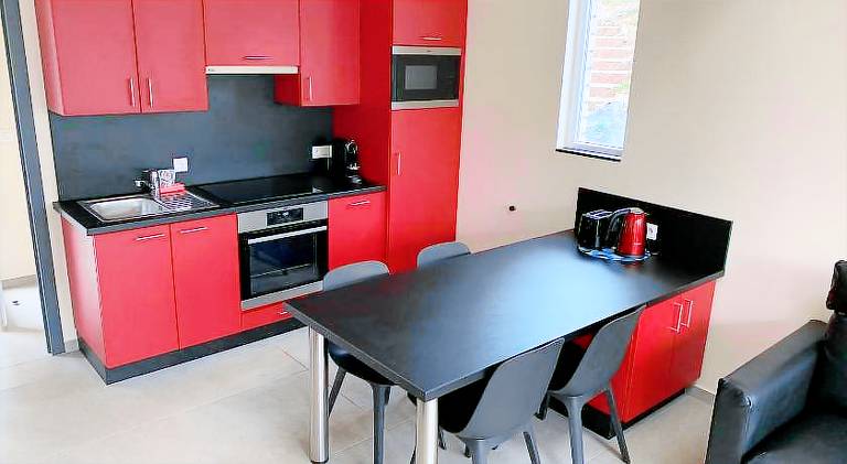 Holiday apartment with patio & garden — photo 5
