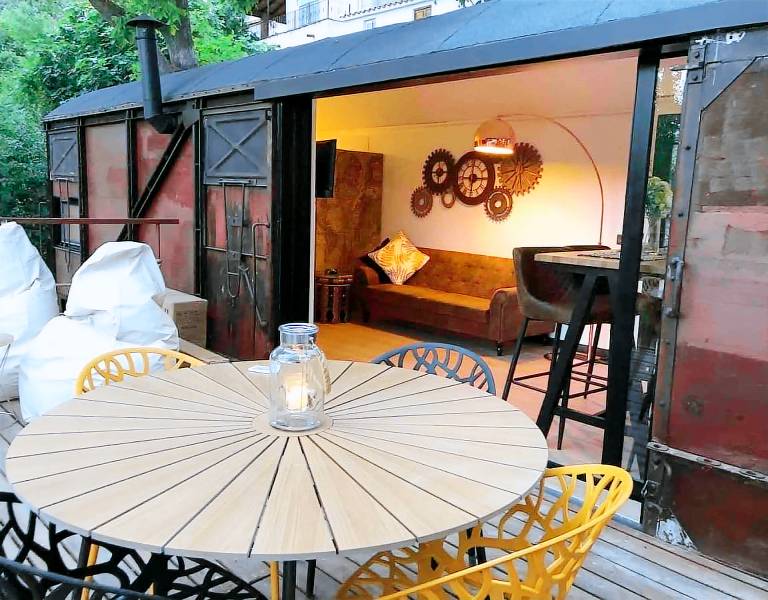 Caravan Casas Altas