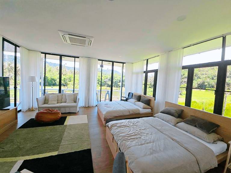 FOREST RESIDENCE — photo 2