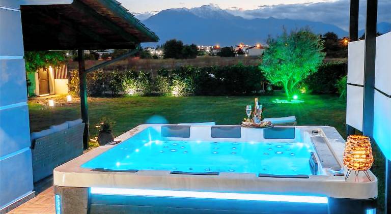 120 m&sup2; Villa