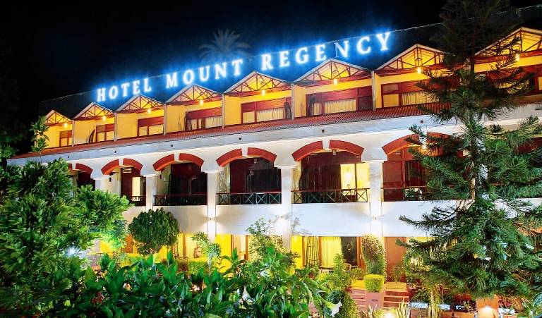 Hotel Mount Regency