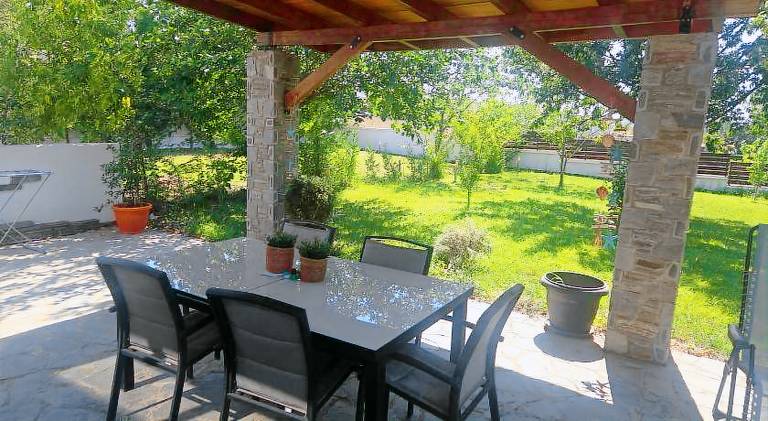 Fully equipped wonderful villa with terrace, jacuzzi & grill | Pet-friendly in Kassandra