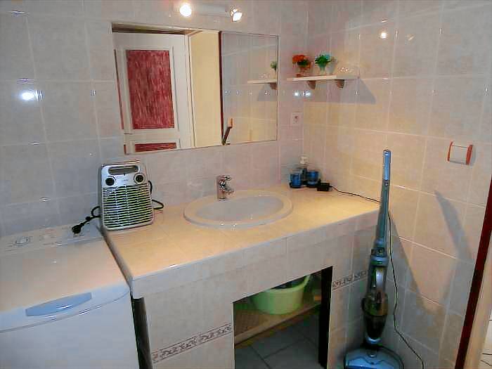 Fully equipped rental apartment with barbeque & terrace | City view | Pets allowed — photo 3