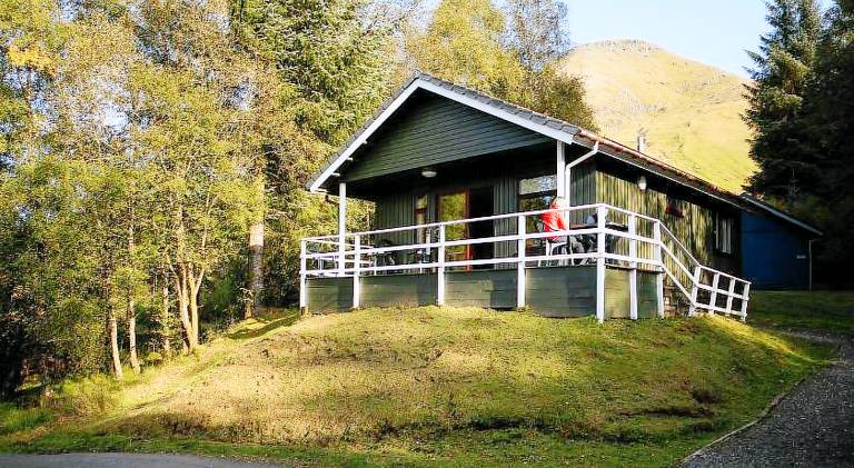 Chalet with 2 rooms for 4 persons in Stirling