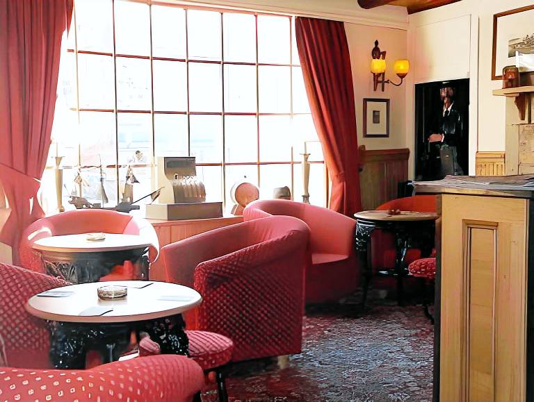 The Old Well Inn — photo 3