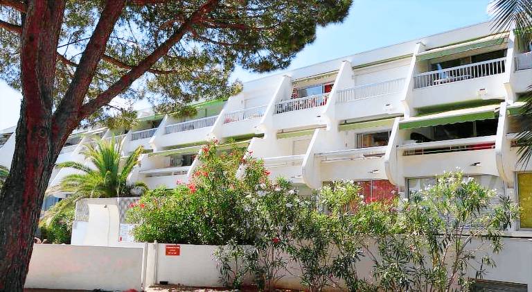 Rental apartment with pool & terrace — photo 3
