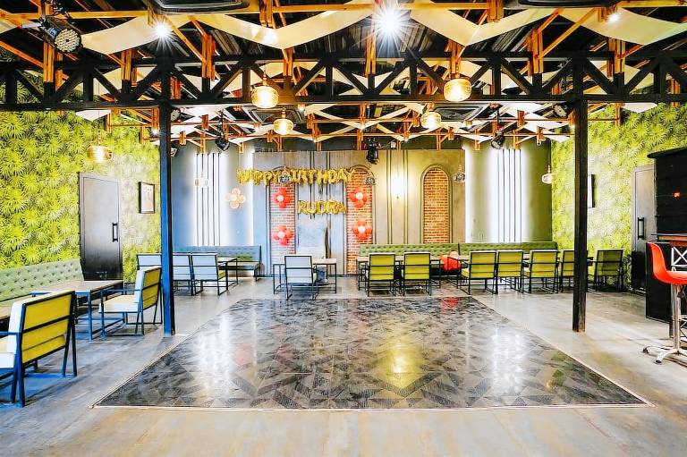 Fabhotel Prime Hangout
