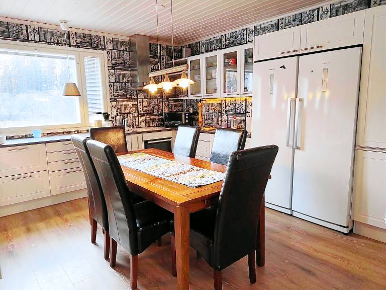 Child-friendly vacation home with patio, jacuzzi & sauna | Nature view | Pets are welcome — photo 4