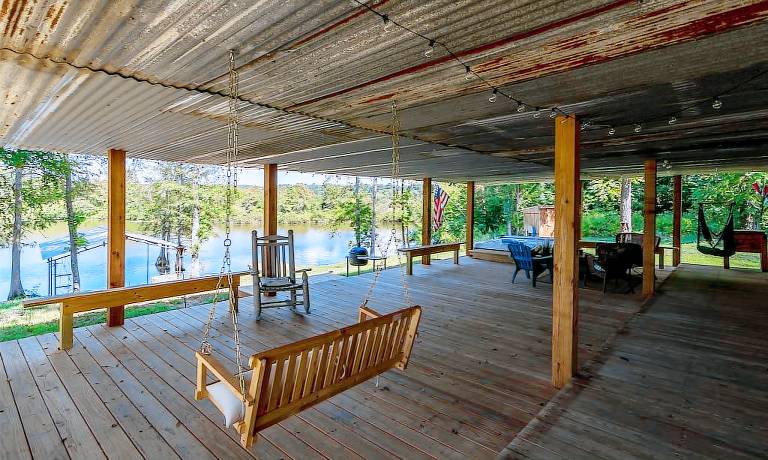 Cabin Mansfield