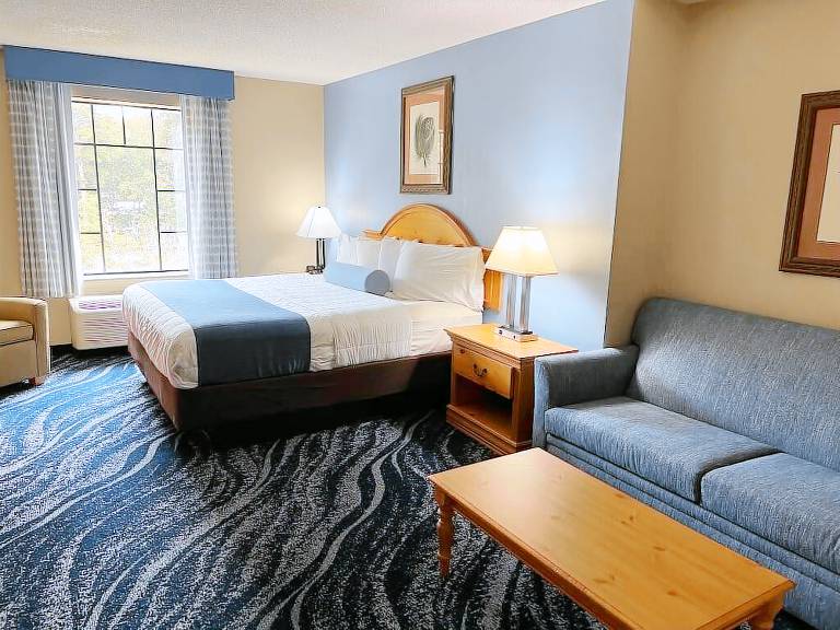 Lodge  Eatonton