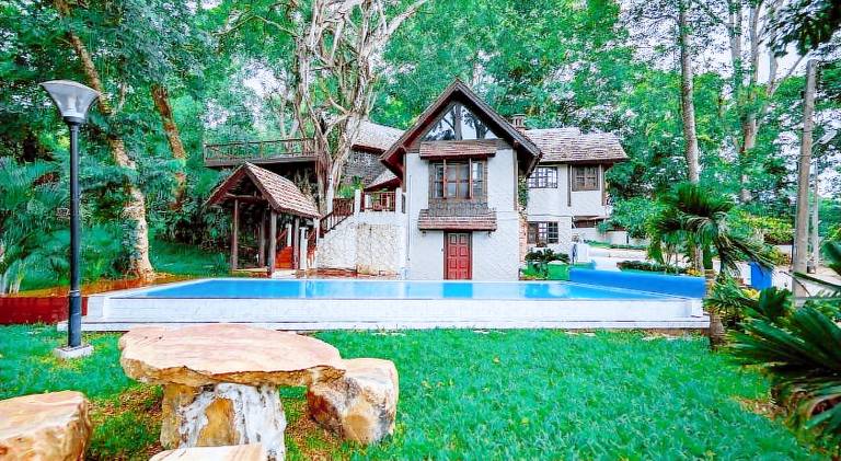 Villa with pool & jacuzzi | Dogs allowed in Mae Rim