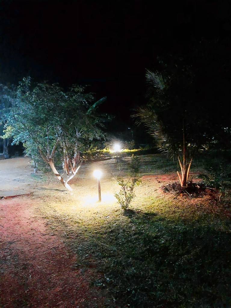 Rental apartment with yard, barbeque & patio | Water view | Dogs allowed — photo 4