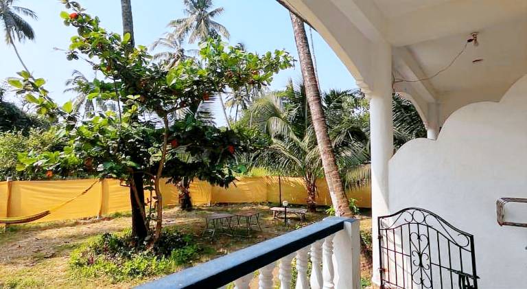 Beautiful villa with yard & BBQ | Beach nearby | Pet-friendly — photo 5