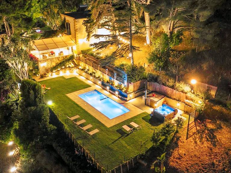 House with yard, private pool & terrace | Mountain view — photo 3
