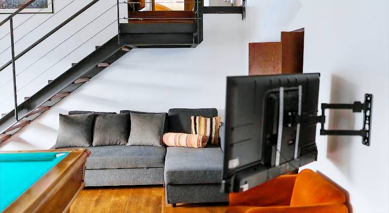 Spacious rental apartment | Close to Juliet | Pet-friendly — photo 3