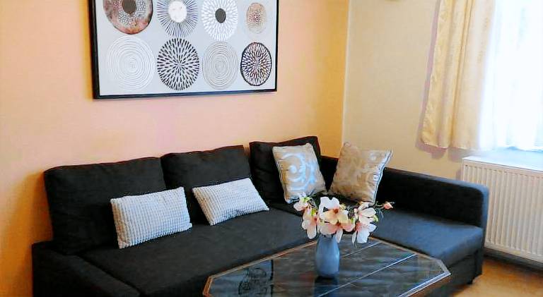 Rental apartment with 2 rooms for 10 persons in Jachymov