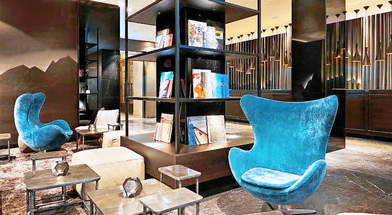 Motel One Zurich — photo 2
