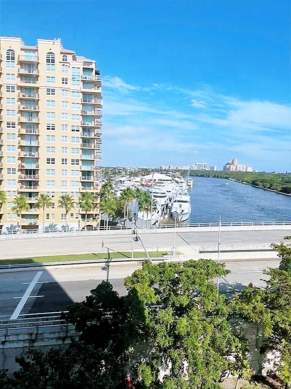 Apartment Wilton Manors