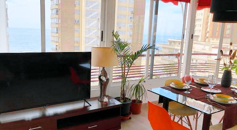 Apartment with 2 rooms for 6 persons in Benidorm