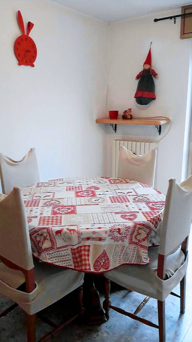 Apartment 'Mansarda Le Chateau' with Mountain View, Shared Garden and Wi-Fi — photo 4