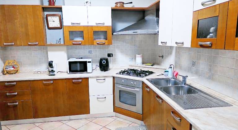 Rental apartment with 2 rooms for 4 persons — photo 3