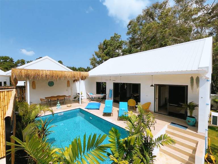 Vacation home with yard & pool | Perfect for remote work in Ko Pha-ngan