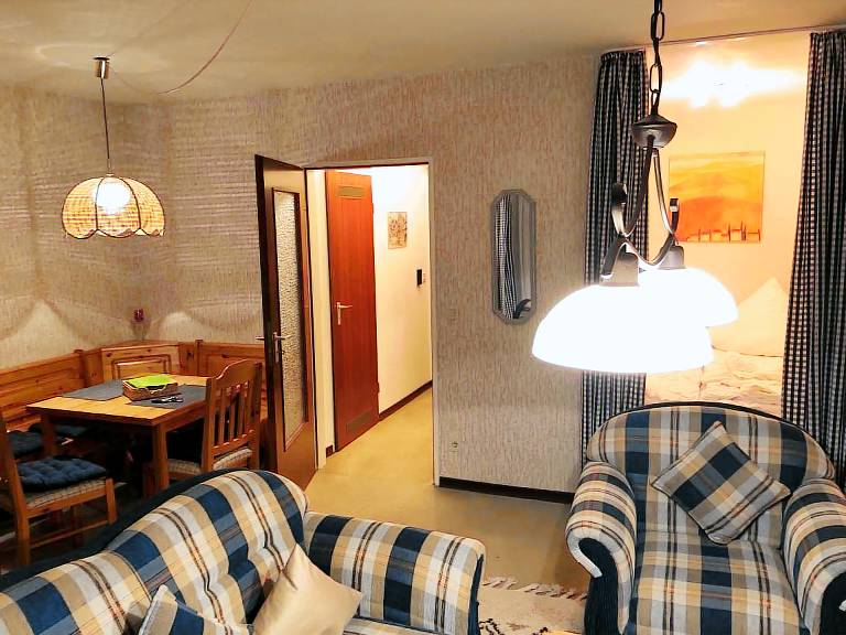 Apartment with yard & BBQ — photo 3