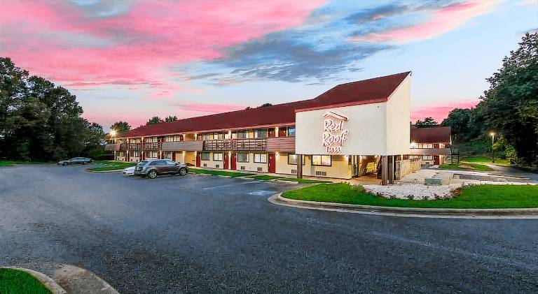 Red Roof Inn Hickory — photo 3