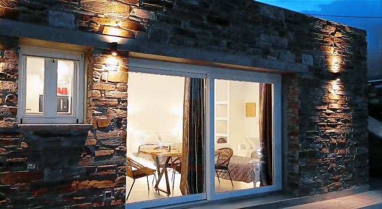 Vacation home with terrace — photo 3
