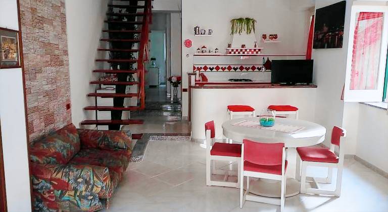 Apartment with 2 rooms for 5 persons in Tropea