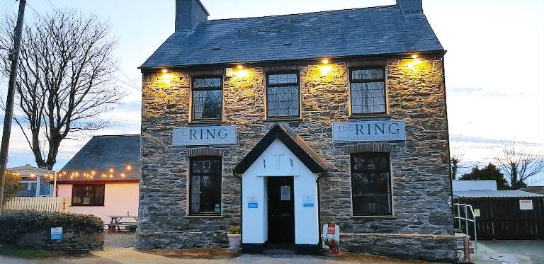 Bed and breakfast  Rhos-goch