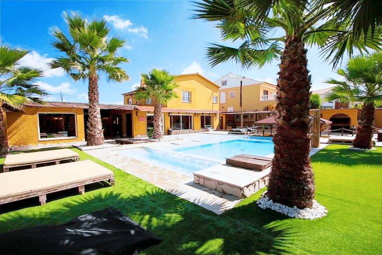 Villa Vacarisas