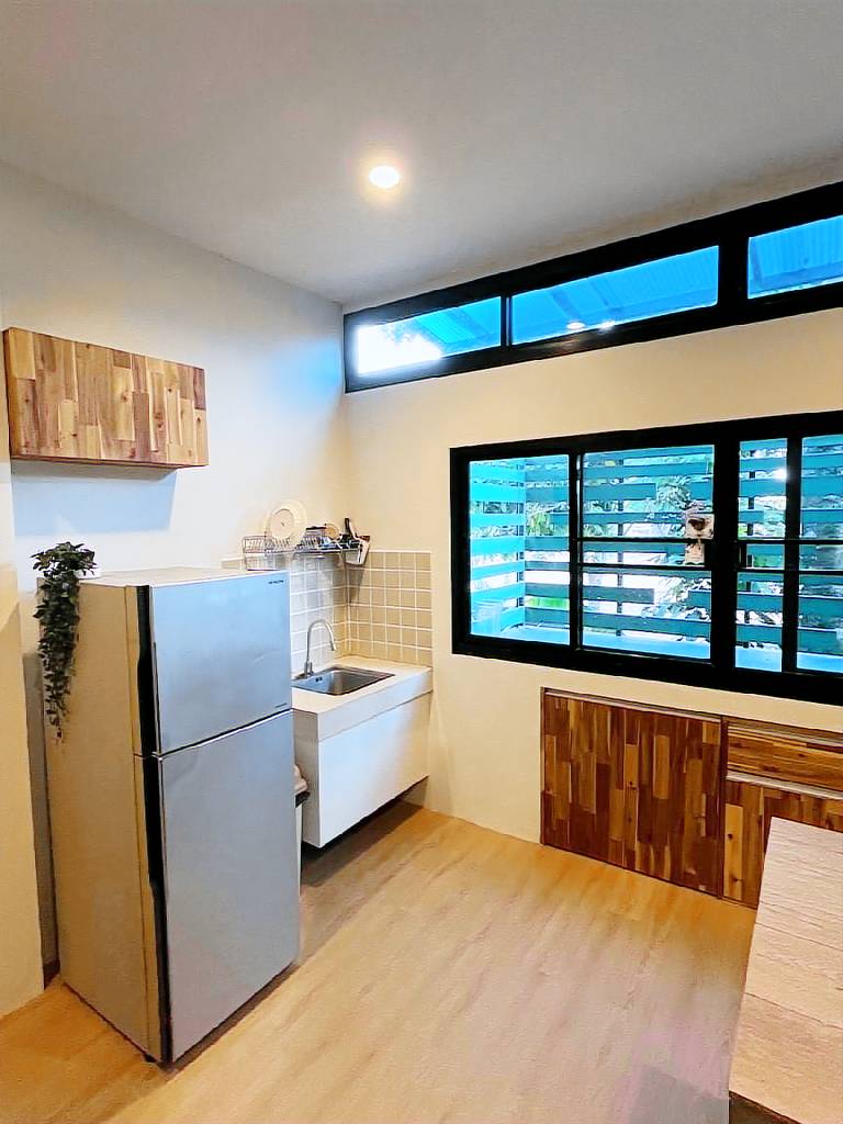 Vacation home with garden & pool — photo 5