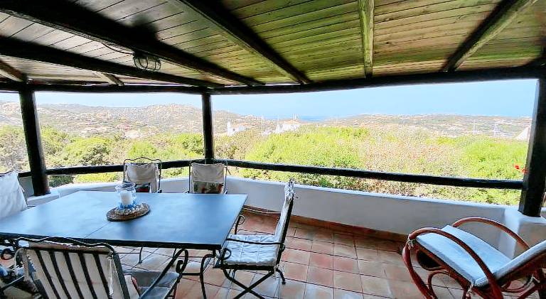 Holiday apartment with patio & jacuzzi | Perfect for remote work — photo 2